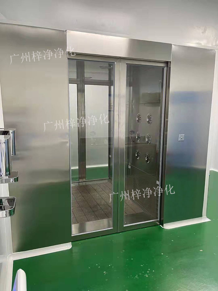 外置自動門風淋室和內置自動門風淋室的區別